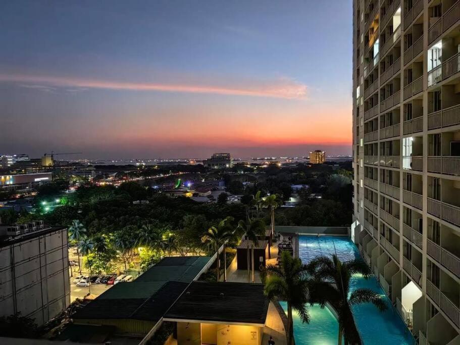 Smdc Breeze Residences By Dominga Manila Exterior photo