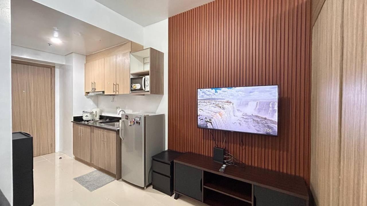 Smdc Breeze Residences By Dominga Manila Exterior photo