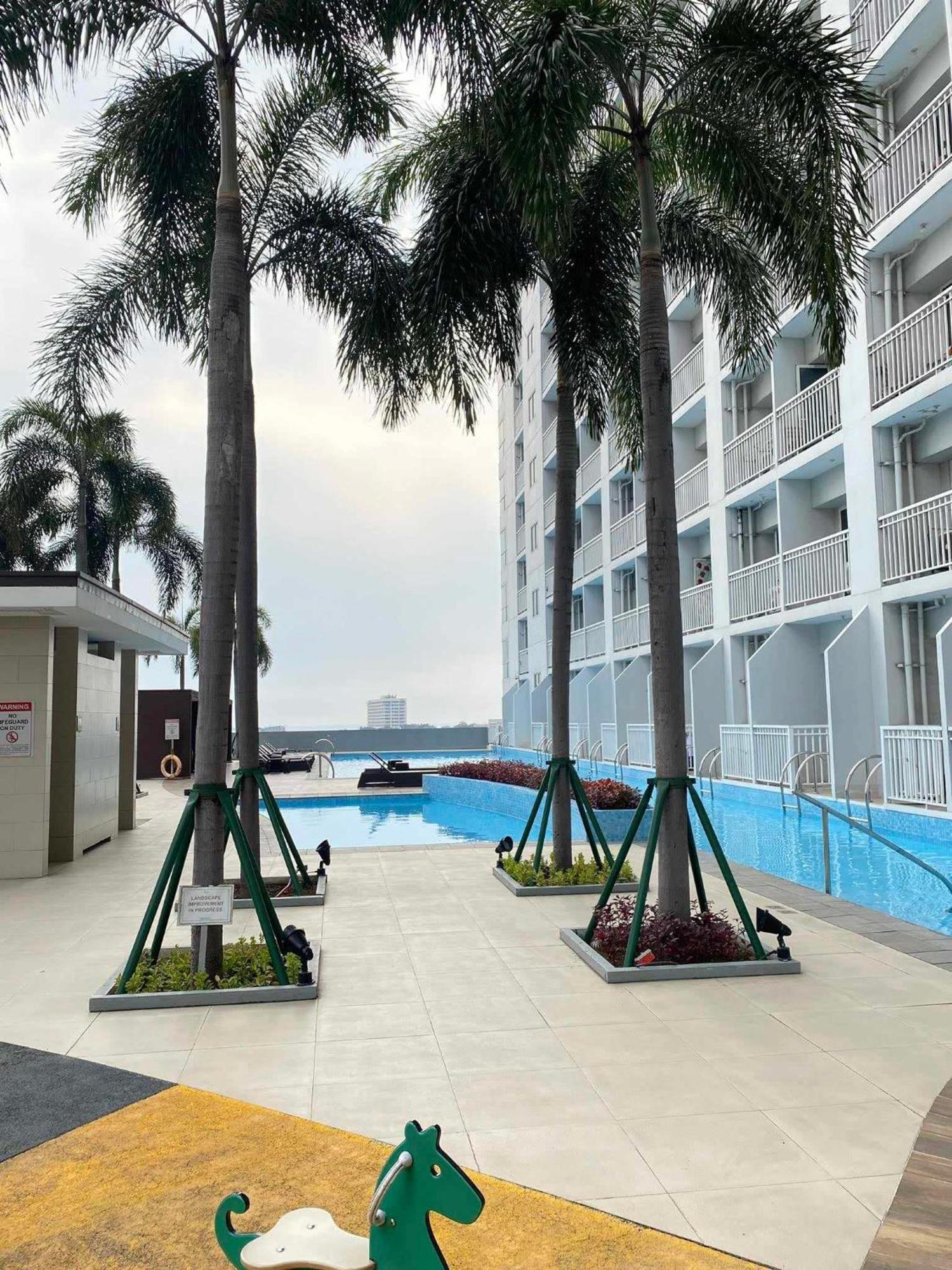 Smdc Breeze Residences By Dominga Manila Exterior photo